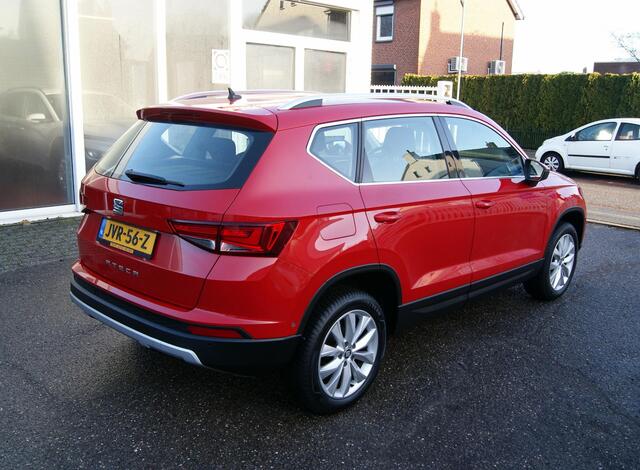 Seat ATECA 1.0 EcoTSI Style Business Intense Navi,Clima,Pdc,Cruise,Eleckt achterklep,RIJKLAARPRIJS!!