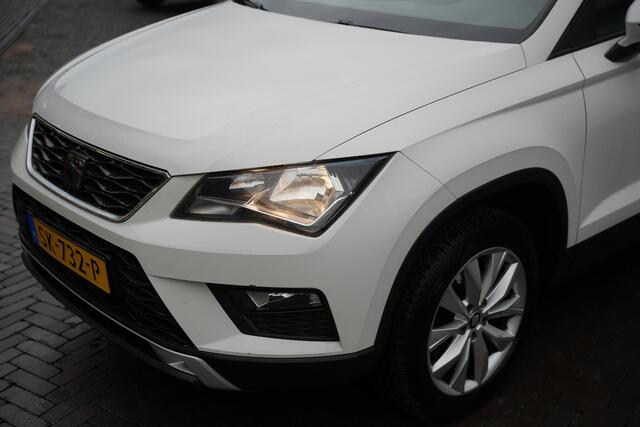 Seat ATECA 1.4 EcoTSI Style Ecc Navi LMV trekhaak camera cruise CarPlay