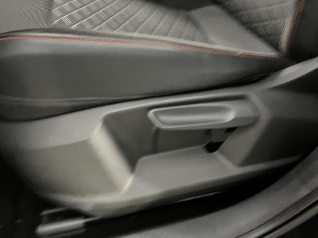 Seat ATECA 1.5 TSI FR / AUTOMAAT/ TREKHAAK/ CAMERA/ STUUR+STOELVERWARMING/ FULL LINK/ ACC/ KEYLESS/ RIJ-MODI/ NAVI/ CLIMA/ DAB/ ISOFIX/ 18'' LMV