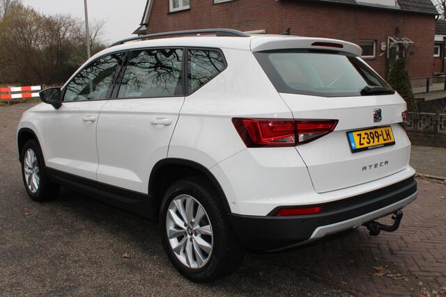 Seat ATECA 1.5 TSI Style Apple carplay, Trekhaak, Garantie
