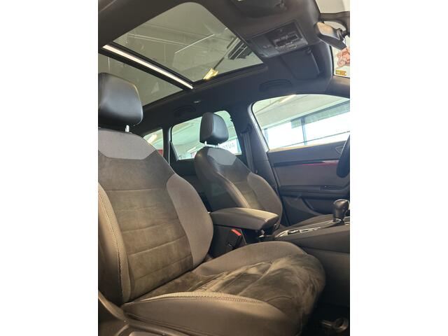 Seat ATECA 1.4 EcoTSI Xcellence Automaat | Panoramadak | Afneembare trekhaak | Achteruitrijcamera | Apple carplay | Cruise control | Climate control | Stoelverwarming | LED | Keyless | Elek. inklapbare spiegels | Sfeerverlichting