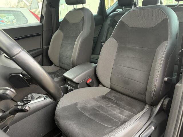 Seat ATECA 1.4 EcoTSI Xcellence Navi | Climate | Camera | Schuifdak | Trekh