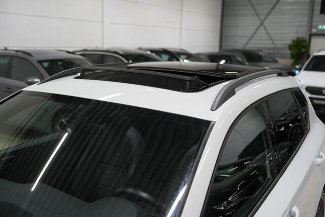 Seat ATECA 1.5 TSI FR DSG * Pano - Trekhaak - Virtual - 19" - Keyless - Camera - ACC - App *