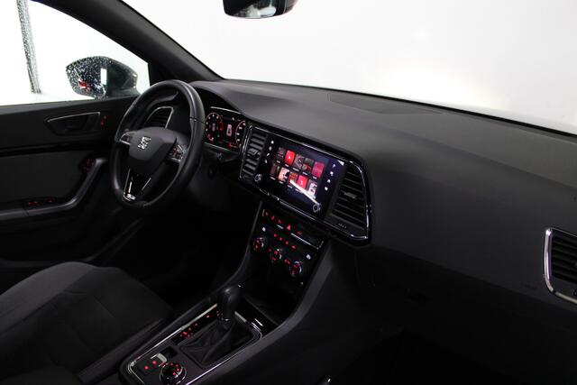 Seat ATECA 1.5 TSI Xcellence Business Intense / Trekhaak / Elektr. Klep / 360° Camera / Full led /