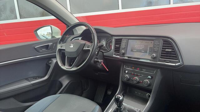 Seat ATECA 1.0 EcoTSI Style Business Intense TREKHAAK / CAMERA / CARPLAY / NAVI / CLIMA / PDC / FULL LED / NL-AUTO