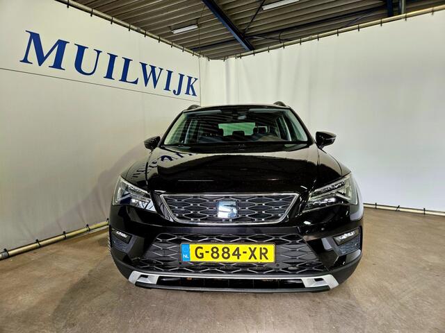 Seat ATECA 1.5 TSI Style Business Intense / Trekhaak / Camera / NL Auto