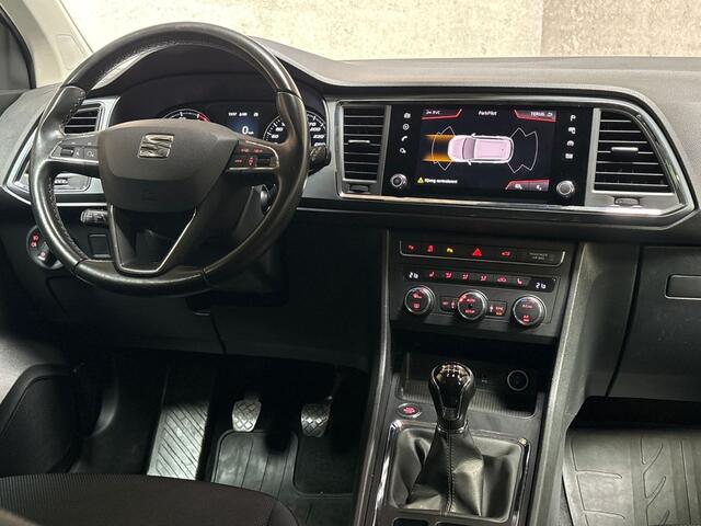 Seat ATECA 1.0 EcoTSI Intense Sport (APPLE CARPLAY, CLIMATE, STOELVERWARMING, CAMERA, SPORTSTOELEN, GETINT GLAS, ADAPTIVE CRUISE, NIEUWSTAAT)