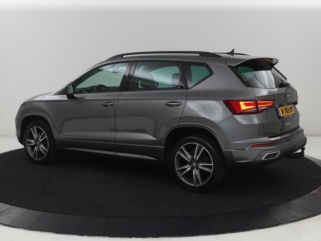 Seat ATECA 1.5 TSI FR Intense | Leder | Trekhaak | Stoelverwarming | Adaptive cruise | Standkachel | Camera | Carplay | Memory | Full LED | Keyless | Virtual Cockpit | Navigatie | Side Assist | Parkeerhulp