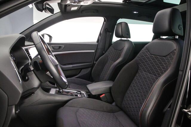 Seat ATECA FR Business Intense 1.5 TSI 150pk DSG Automaat Trekhaak, Panoramadak, Adaptive cruise control, Elektrische achterklep, Navigatie, Stuurwiel verwarmd