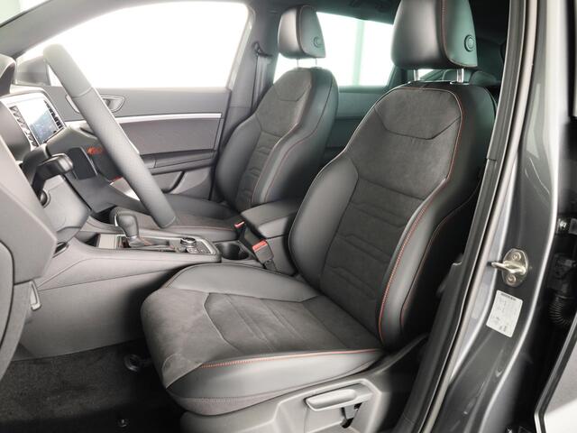 Seat ATECA 1.5 TSI FR Business Intense | SEAT Audio System | Velgen 'Exclusive Glossy Black', 19 inch | Kuipstoelen, Dinamica Aurora Blue (suede look) | Verwambare voorstoelen + Stuurwiel | Reservewiel 18" staal