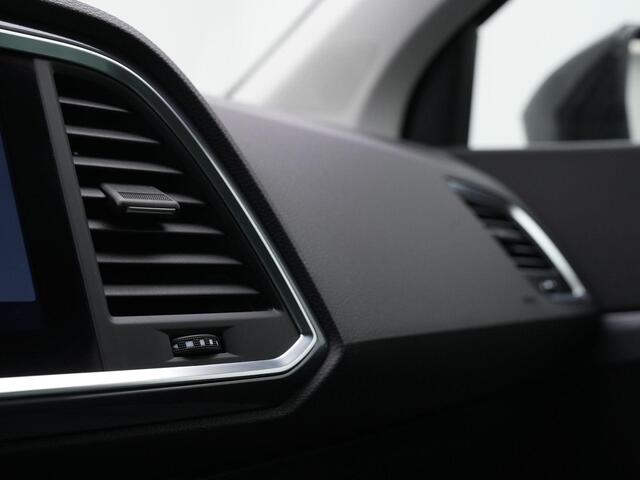 Seat ATECA 1.5 TSI 150 pk Style Business Intense | Achteruitrijcamera | Adaptive Cruise | Navigatie | Carplay