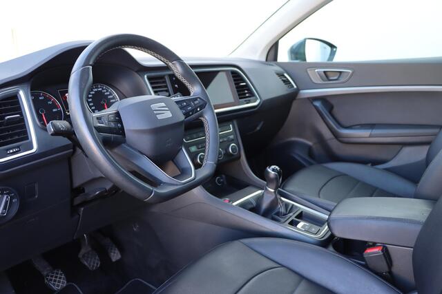 Seat ATECA 1.5 TSI Style Business Intense 150pk | Pano | Camera | Stoel- en Stuurverwarming