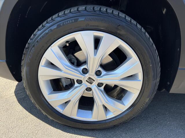 Seat ATECA 1.5 TSI Xperience Business Intense Auto VOL luxe, panoramadak, trekhaak, 360° camera, keyless, stuurverwarming, dodehoek