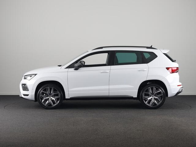 Seat ATECA 1.5 TSI FR Business Intense | Glacial White Metallic | Velgen: 'Exclusive Cosmo Grey', 19 inch | Draadloze Carplay |