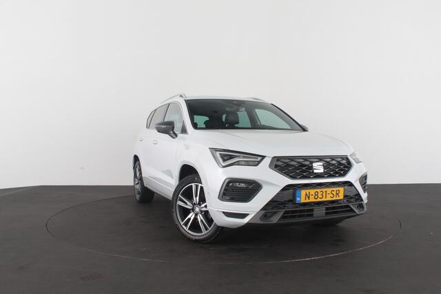 Seat ATECA 1.5 TSI FR Business Intense > Memory/Camera/Adapt.cruise/Nevada White....