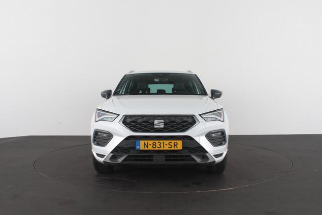 Seat ATECA 1.5 TSI FR Business Intense > Memory/Camera/Adapt.cruise/Nevada White....