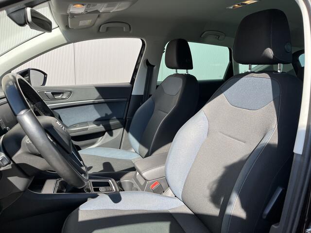 Seat ATECA 1.0 EcoTSI Style Business Intense / PARKEER SENSOREN V+A/ CAMERA/ CRUISE CONTROL/ ELEK. ACHTERKLEP/ BLUETOOTH/ CLIMA/ DAB/ NAVI/ 17'' LMV