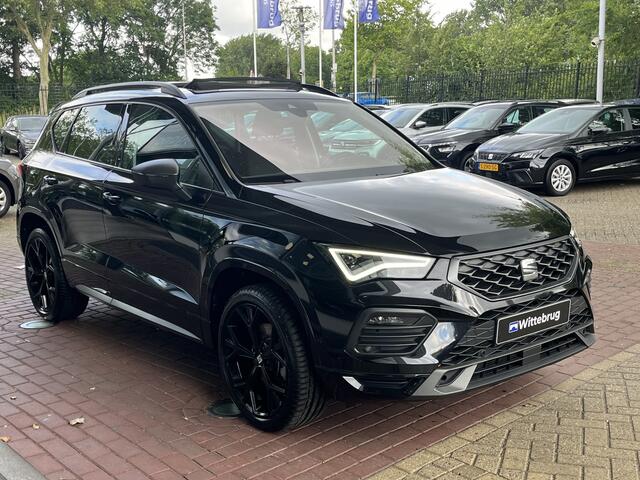 Seat ATECA 1.5 TSI 150pk DSG FR Business Intense / Panorama dak / Virtual cockpit / Leder / alcantara bekleding / 19'' LMV