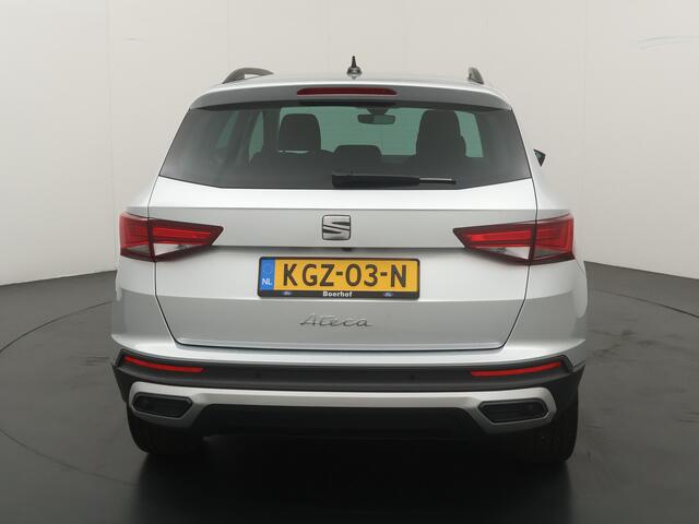 Seat ATECA 1.5 TSI Style Business Intense | 1.600kg trekgewicht | Adapt. cruise | Camera | Stoel&Stuurwiel verwarmd | Apple Carplay & Android Auto |