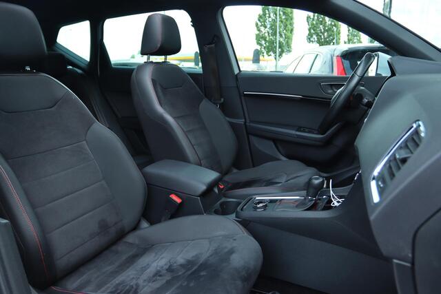 Seat ATECA 2.0 ECOTSI FR 4DRIVE AUT. | PANO | CARPLAY | 360 CAMERA | ACC | TREKHAAK | SEAT AUDIO | DODEHOEK