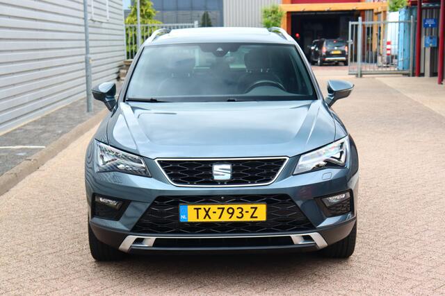 Seat ATECA 1.5 TSI Xcellence Business Intense O.a: Stoelverw, Pano, Camera, PDC, Clima, Carplay, Etc. All-in prijs!