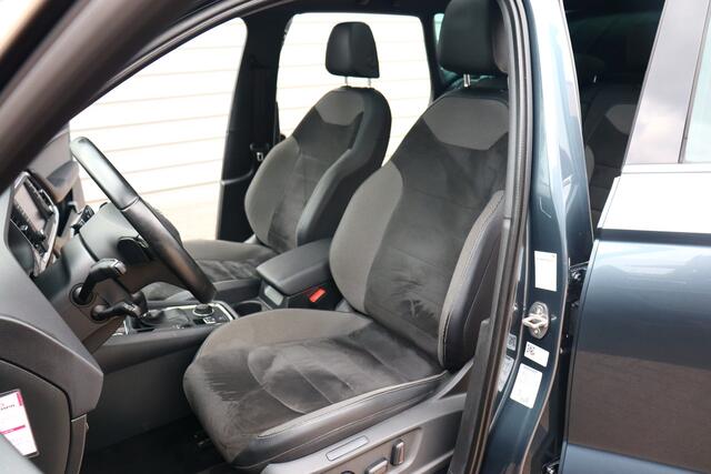 Seat ATECA 1.5 TSI Xcellence Business Intense O.a: Stoelverw, Pano, Camera, PDC, Clima, Carplay, Etc. All-in prijs!