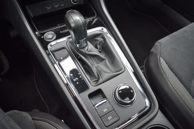 Seat ATECA 1.4 TSI Automaat Xcellence LED | Panoramadak | Leder/Alcantara | Carplay | Seat Sound | Sfeerverlichting