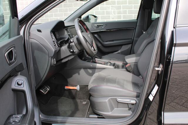 Seat ATECA 1.5 TSI FR Business Intense / Carplay / Virtual / Beats / N.A.P.
