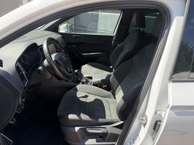 Seat ATECA 1.5 TSI FR Business Intense Bj 2019 Navi,18inch,Trekhaak,Camera,Clima Hoge zit Dealer onderhouden