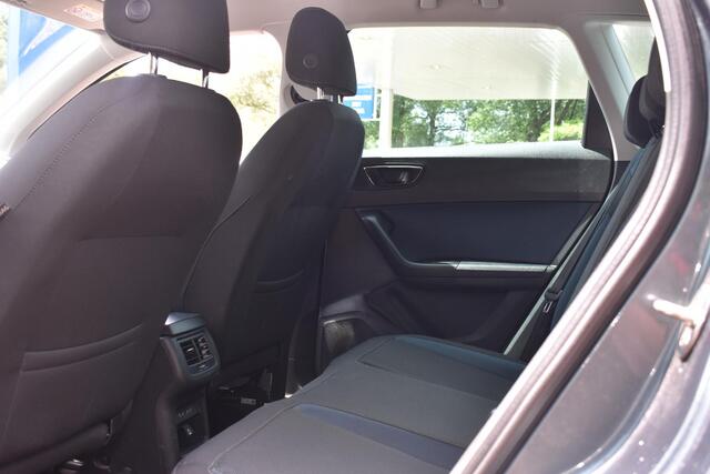 Seat ATECA 1.0 EcoTSI Style Business Intense Navigatie | Sensoren | LED | Elek. Achterklep | 12 mnd BOVAG garantie | Whatsapp 06-53188999