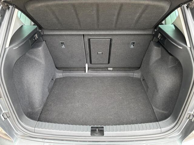 Seat ATECA 1.5 TSI Xperience Business Intense Climate control - Navigatie - 18"Velgen