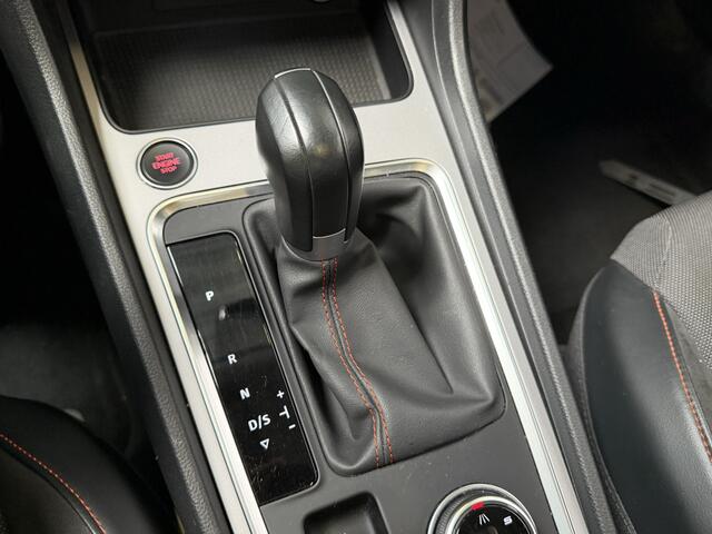 Seat ATECA 1.5 TSI FR / AUTOMAAT/ PANO/ TREKHAAK/ FULL LINK/ PARK.SENSOR.V+A/ CAMERA/ STUUR+STOELVERWARM./ CRUISE/ RIJ-MODI/ KEYLESS/ NAVI/ DAB/ CLIMA/ LED/ 18'' LMV