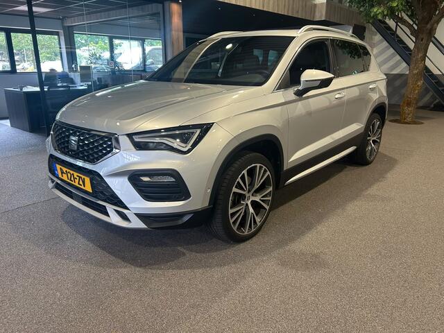 Seat ATECA 1.5 TSI Xperience Business Intense Panorama | 360 Camera | Trekhaak | Virtual | Stoelverwarming