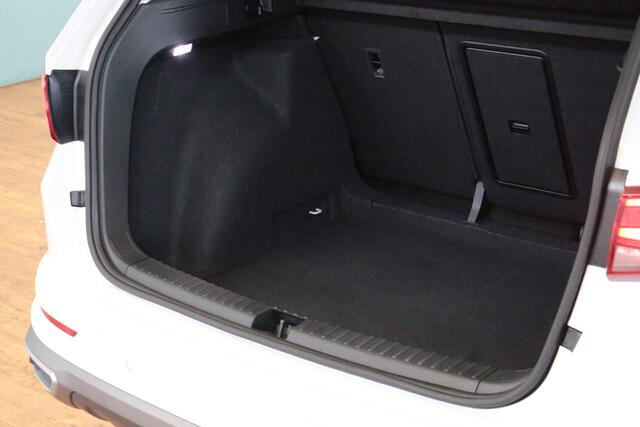 Seat ATECA 1.5 TSI FR Business Intense automaat | NAVI / APPCONNECT | CAMERA + PDC | CRUISE | STUUR / STOELVERW | ELEKTR KLEP |