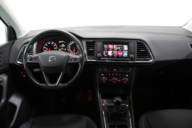 Seat ATECA 1.4 EcoTSI Style Business Intense / Camera / Full led / Keyless / Navi. /