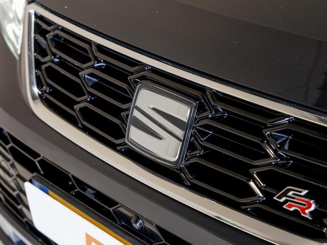 Seat ATECA 1.5 TSI FR Business Intense 150pk / Achteruitrijcamera / Trekhaak / Adaptieve cruise control / Lederen bekleding / Beats audio / Stoelverwarming / Navigatie / Apple carplay /
