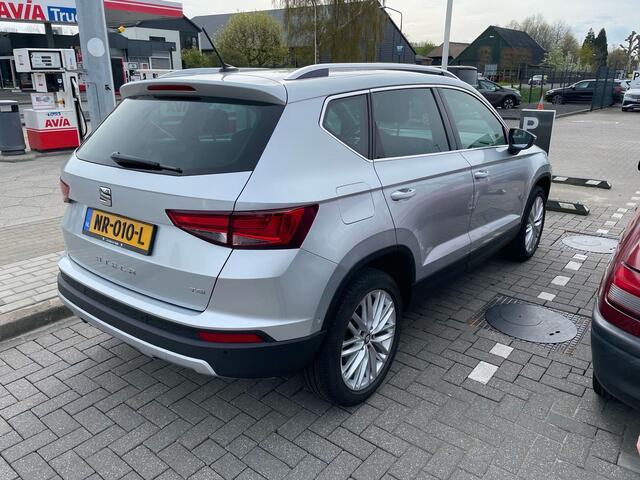 Seat ATECA 1.4 EcoTSI Xcellence 150PK / 110kW DSG, NL auto, 1e eigenaar nieuwe door ons geleverd en onderhouden, verwarmbare voorstoelen, draadloze telefoonlader, achteruitrijcamera (Rear View), keyless go & entry, rondomzichtcamera (Area View), elektrische achterklep, 18" LMV, zwarte dakhemel, 2-zone climatronic, parkeerassistent (Park Assist) full LED verlichting, privacy glas, adaptieve cruise control (ACC) etc.