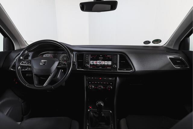 Seat ATECA 1.0 EcoTSI 115 PK Style Business Intense | Elek. Trekhaak | Dig. Cockpit | Adapt. Cruise | PDC | Camera | NAV + App. Connect | ECC | Elek. Klep | LM 17" |