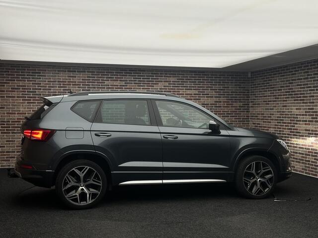 Seat ATECA 1.5 TSI FR Business Intense Black PANO BEATS AUDIO
