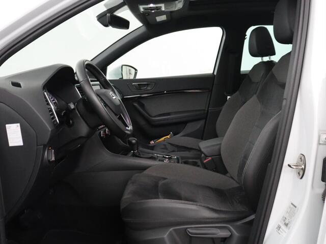 Seat ATECA 1.4 EcoTSI Xcellence | Panoramadak | Leder/alcantara | Navigatie | Carplay | Camera | Park assist | Lichtmetaal 19"
