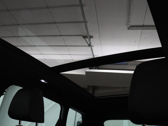 Seat ATECA 1.4 EcoTSI Xcellence | Panoramadak | Leder/alcantara | Navigatie | Carplay | Camera | Park assist | Lichtmetaal 19"