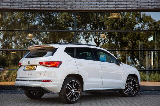 Seat ATECA 1.4 EcoTSI FR , Trekhaak, Panormadak, Rondomzicht camera, Adap. Cruise,