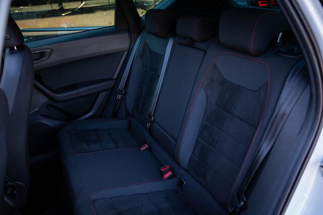 Seat ATECA 1.4 EcoTSI FR , Trekhaak, Panormadak, Rondomzicht camera, Adap. Cruise,