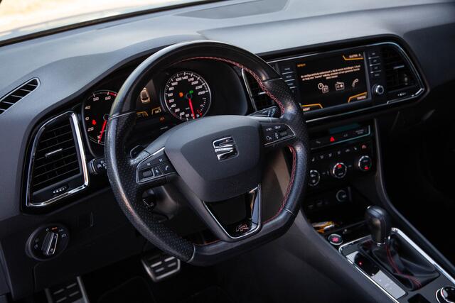Seat ATECA 1.4 EcoTSI FR , Trekhaak, Panormadak, Rondomzicht camera, Adap. Cruise,