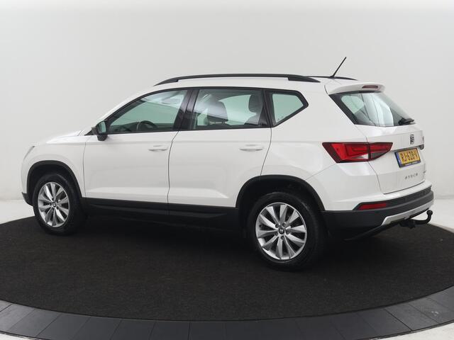 Seat ATECA 1.0 EcoTSI Style | Navigatie | Carplay | Cruise control | Park assist | Climate control | Trekhaak