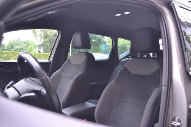 Seat ATECA 1.4 EcoTSI Xcellence Trekhaak | Automaat | Carplay | Keyless
