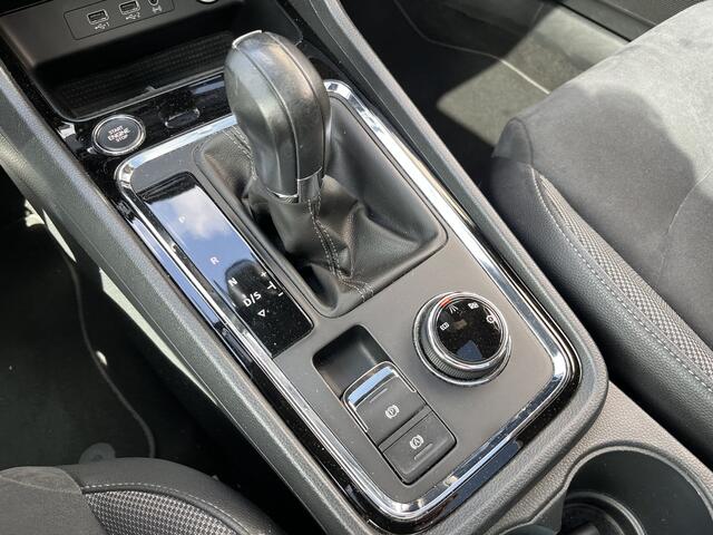 Seat ATECA 1.4 EcoTSI Xcellence / AUTOMAAT/ PANO/ FULL LINK/ ACC/ PARK.SENSOR.V+A/ 360 CAMERA/ STOELVERWARM./ ELEK.STOEL/ DODEHOEK/ KEYLESS/ ELEK.ACHTERKLEP/ RIJ-MODI/ NAVI/ DAB/ CLIMA/ 18'' LMV