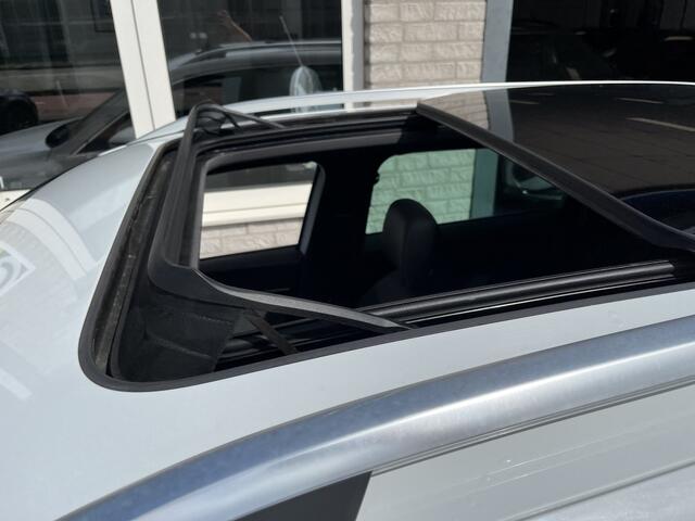 Seat ATECA 1.4 EcoTSI Xcellence / AUTOMAAT/ PANO/ FULL LINK/ ACC/ PARK.SENSOR.V+A/ 360 CAMERA/ STOELVERWARM./ ELEK.STOEL/ DODEHOEK/ KEYLESS/ ELEK.ACHTERKLEP/ RIJ-MODI/ NAVI/ DAB/ CLIMA/ 18'' LMV