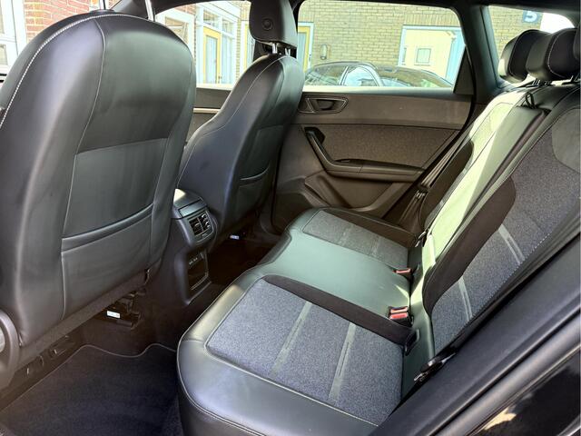 Seat ATECA 1.5 TSI 150pk Xperience Business Intense App Connect, 360 camera, Elek. Achterklep