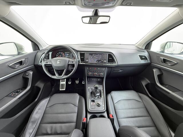 Seat ATECA 1.4TSI 150PK Xcellence Leder Stoelverwarming Navi Camera Apple Carplay Android Auto Ecc Cruise Control Led Lmv 18" Bluetooth Isofix